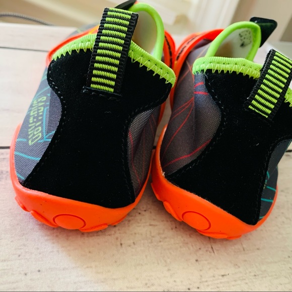 New 💦 Kids water sport shoes - Picture 5 of 5